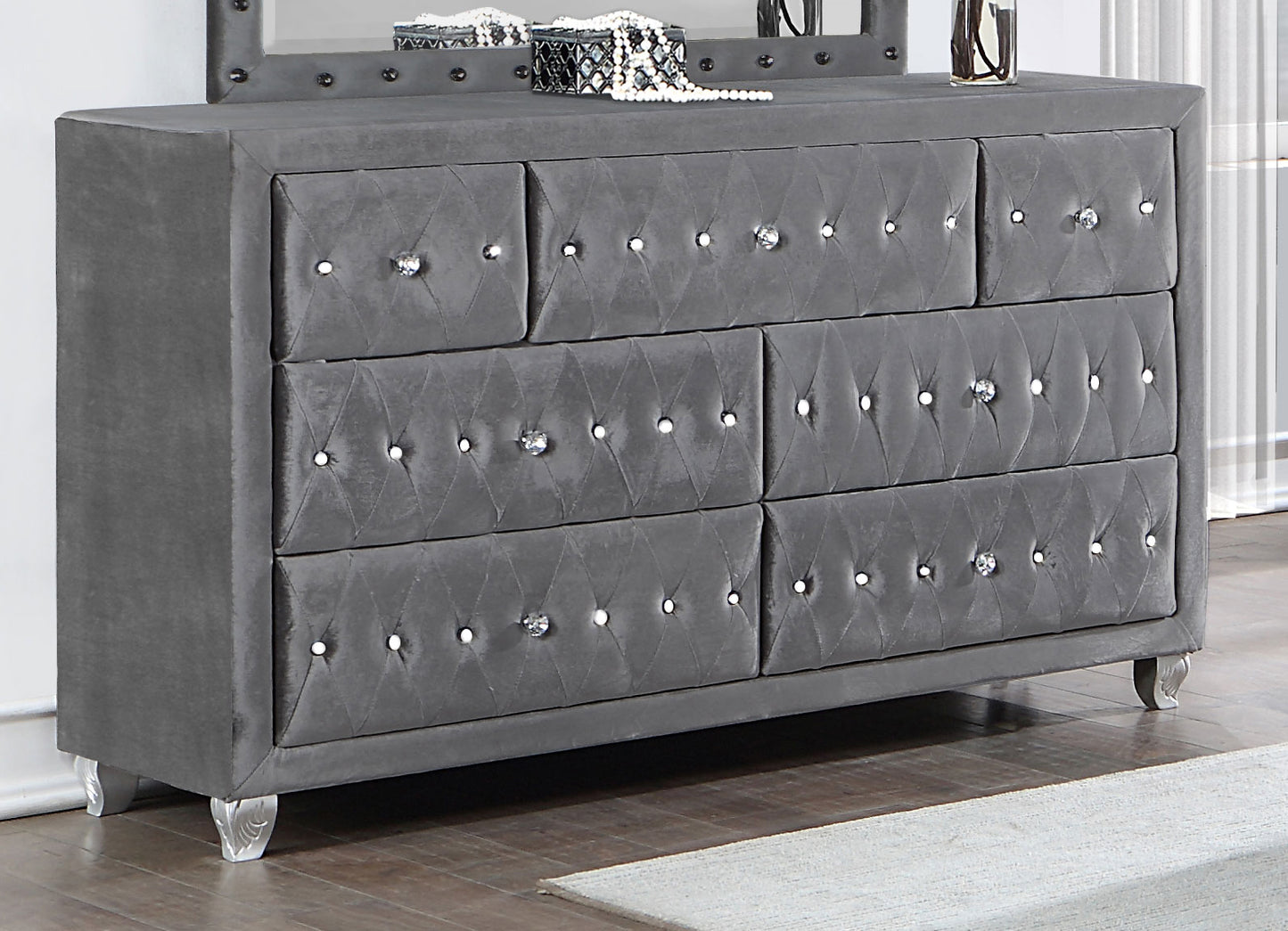 Deanna 7-Drawer Rectangular Dresser Grey